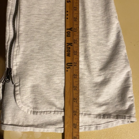 Mondetta long hoodie zip up jacket. Medium heather gray. - Picture 13 of 13